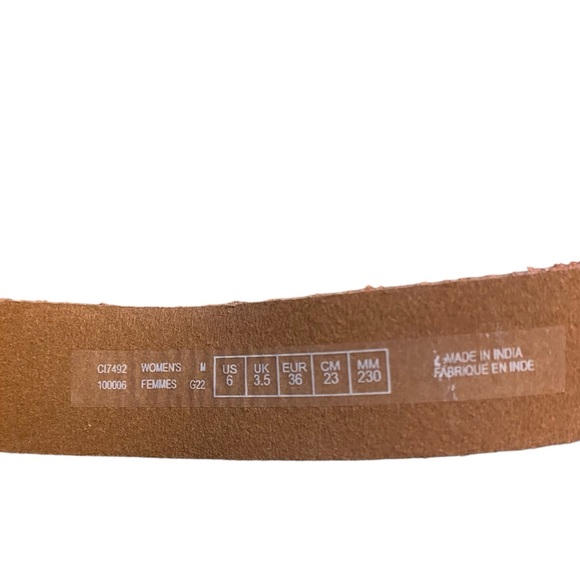 ROCKPORT Suede Sandals - Picture 4 of 4